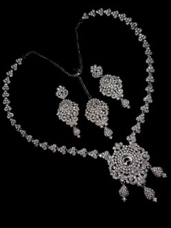 fashion-necklace-set-11160FN4917